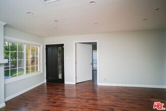 6840 Nestle Ave in Los Angeles, CA - Building Photo - Building Photo