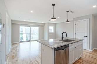 1710 Cambridge St in Philadelphia, PA - Building Photo - Building Photo
