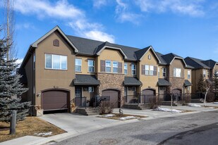 Belmont in Calgary, AB - Building Photo