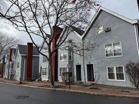 127 Union St, Unit 125-3 in Poughkeepsie, NY - Building Photo