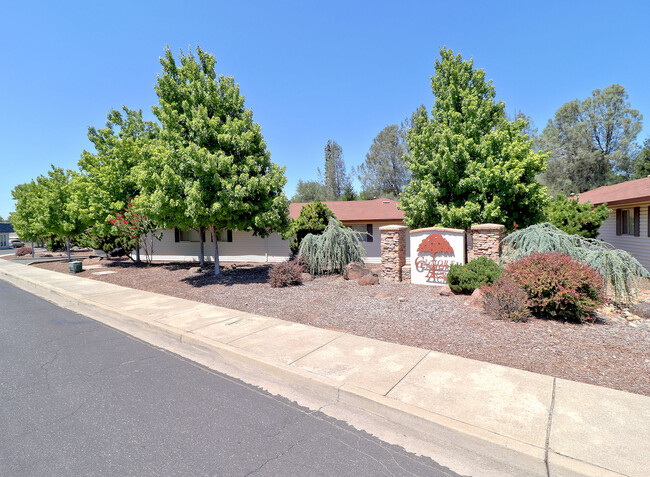 2737 Gilmore Ln in Oroville, CA - Building Photo - Building Photo