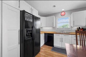 1025 N 32nd St in Waco, TX - Building Photo - Building Photo