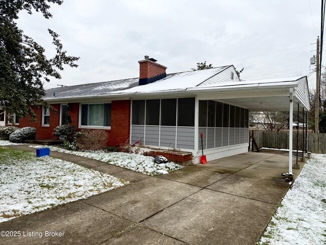 property at 3302 Goldsmith Ln