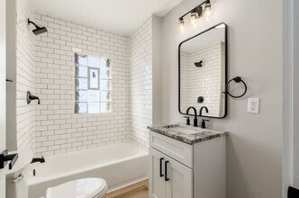 1268 S High St in Columbus, OH - Building Photo - Building Photo