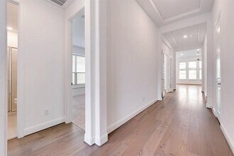 17166 Yellow Bells Dr in Dallas, TX - Building Photo - Building Photo