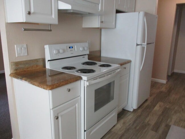 8158 Kelton Dr in Gilroy, CA - Building Photo - Building Photo
