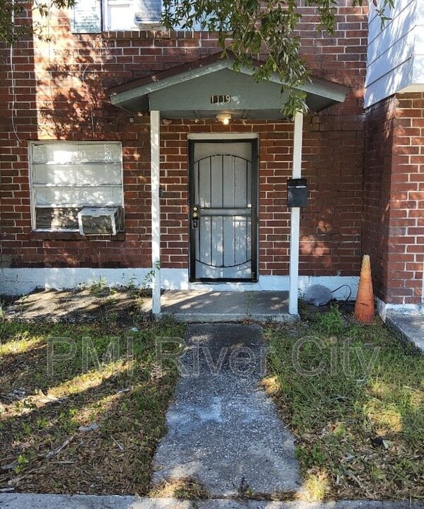 1119 Phelps St in Jacksonville, FL - Building Photo