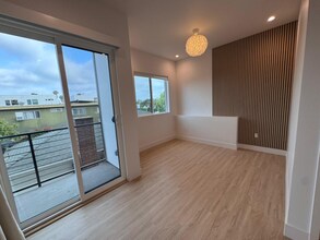 4800 S Slauson Ave in Culver City, CA - Building Photo - Building Photo