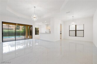 13711 Callisto Ave in Naples, FL - Building Photo - Building Photo