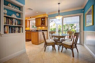 1679 Pleasant Dr in North Palm Beach, FL - Building Photo - Building Photo
