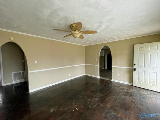 2417 NW Esther Ave in Huntsville, AL - Building Photo - Building Photo