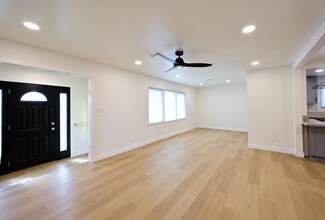 1903 Stevely Ave in Long Beach, CA - Building Photo - Building Photo