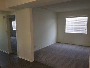 Vista Real Apartments in Granada Hills, CA - Building Photo - Building Photo