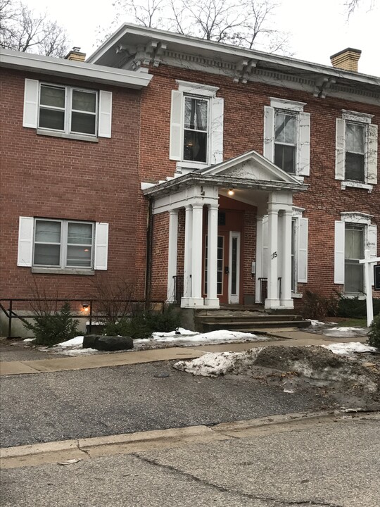 The Badger Den on Gilman in Madison, WI - Building Photo