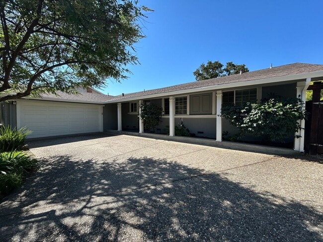 property at 635 Rock Oak Rd