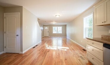 20 Healey St in Springfield, MA - Building Photo - Building Photo