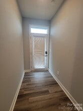 3633 S Tryon St in Charlotte, NC - Building Photo - Building Photo