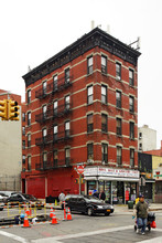 77 Avenue D in New York, NY - Foto de edificio - Building Photo