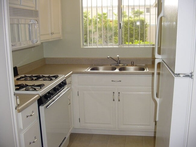 property at 3654 42nd St