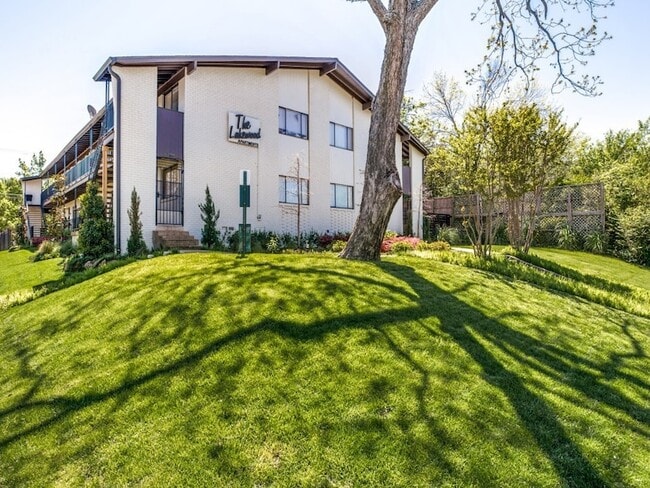 property at 5722 Gaston Ave