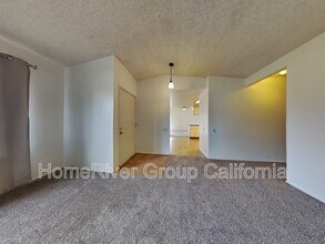 1753 Klamath River Dr in Rancho Cordova, CA - Building Photo - Building Photo