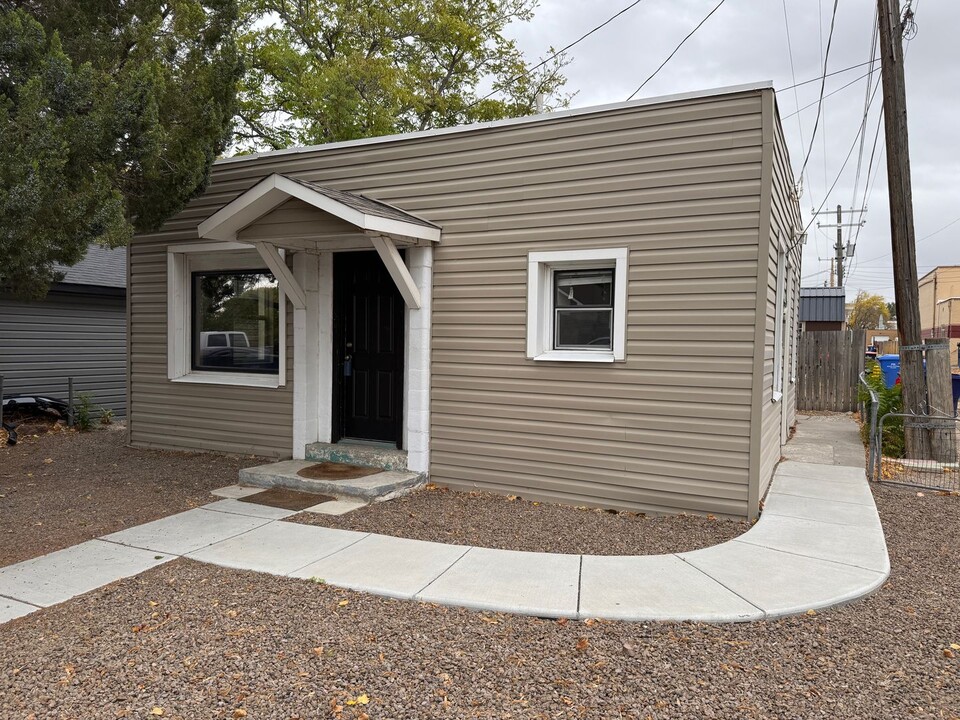 430 Eden St N in Twin Falls, ID - Building Photo
