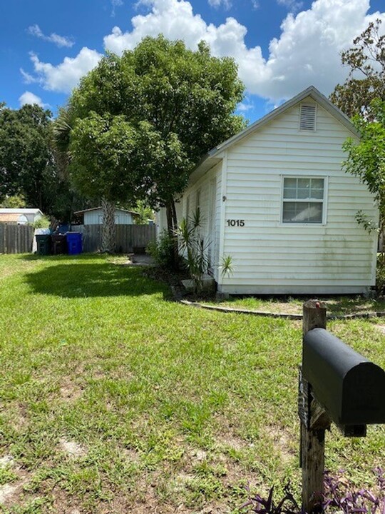 1015 Maryland Ave in St. Cloud, FL - Building Photo