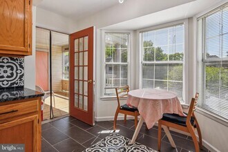 113 Cascade Ct in Princeton, NJ - Building Photo - Building Photo