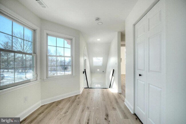 1326 Chanticleer in Cherry Hill Township, NJ - Building Photo - Building Photo