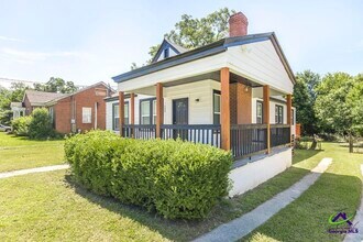 688 Grenada Terrace in Macon, GA - Building Photo - Building Photo