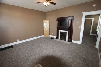 1022 N 3rd Ave-Unit -Apt A in Evansville, IN - Building Photo - Building Photo