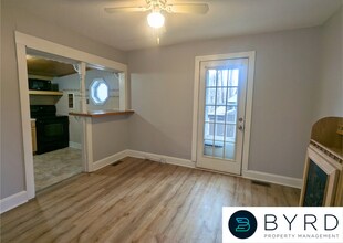 12030 Lucks Ln in North Chesterfield, VA - Building Photo - Building Photo