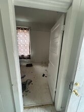 5470 Plover Ave in St. Louis, MO - Foto de edificio - Building Photo