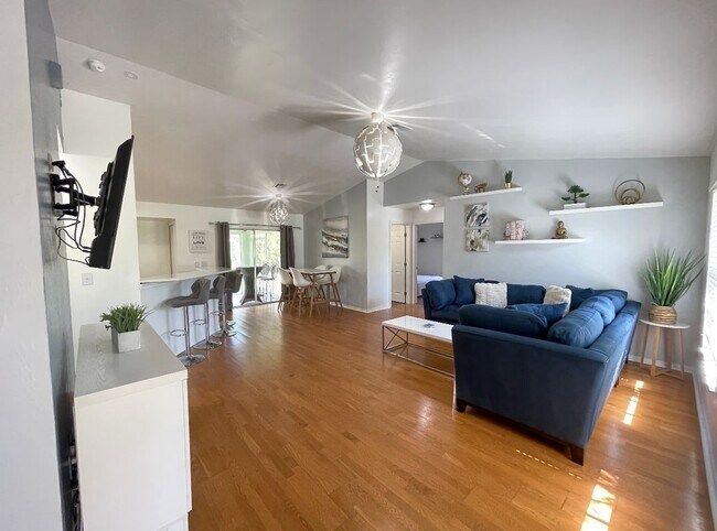 6701 Canton St in Ft. Myers, FL - Building Photo - Building Photo