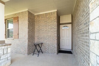2209 Cedar Vly Dr in Conroe, TX - Building Photo - Building Photo