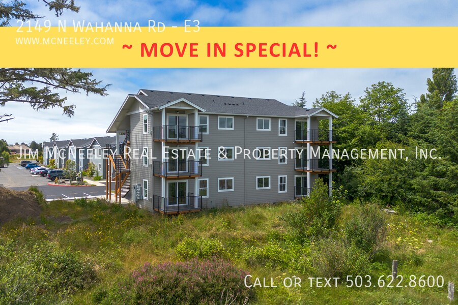 2149 N Wahanna Rd in Seaside, OR - Building Photo