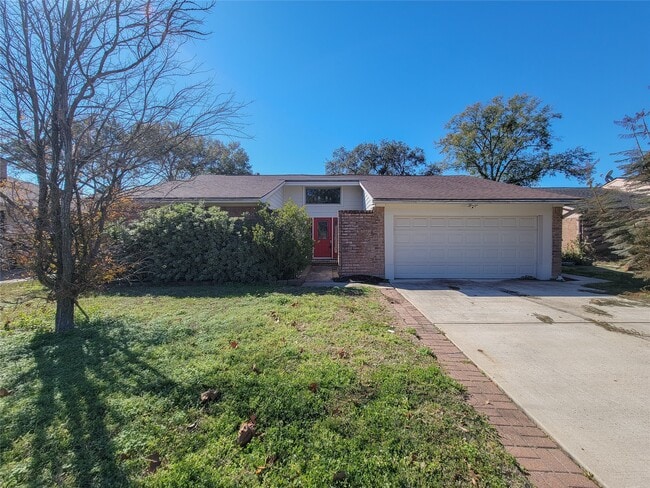 15827 Echo Canyon Dr