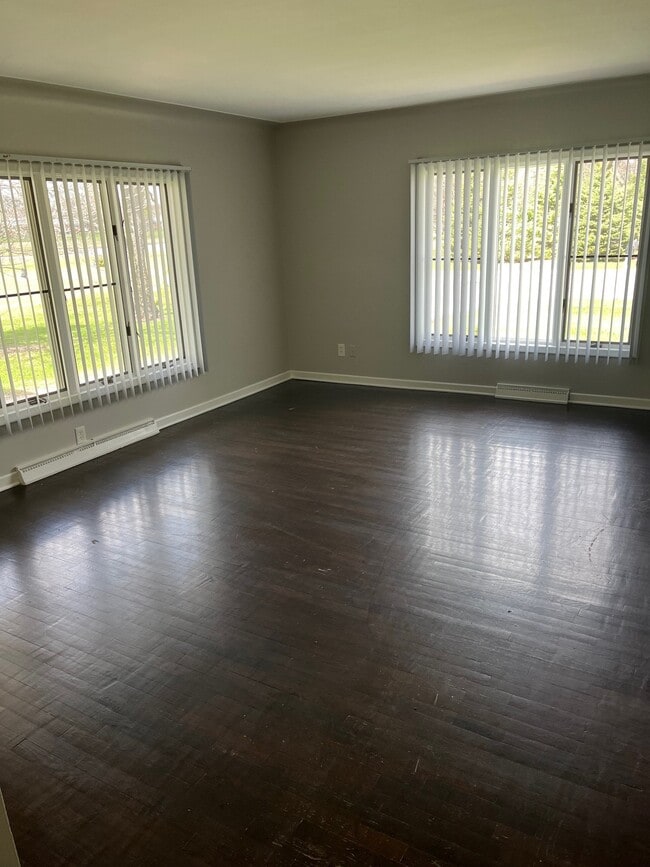 1017 Hein Ave in Lansing, MI - Building Photo - Building Photo