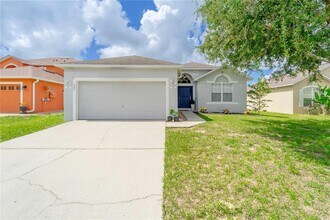 525 Ridges Dr in Dundee, FL - Building Photo - Building Photo