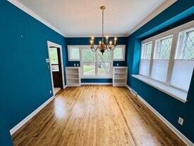 4549 Washburn Ave S in Minneapolis, MN - Building Photo