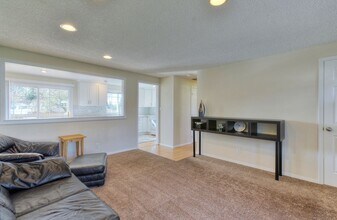 2243 S 287th St in Federal Way, WA - Building Photo - Building Photo