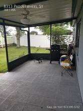 8313 Paddlewheel St in Tampa, FL - Building Photo - Building Photo