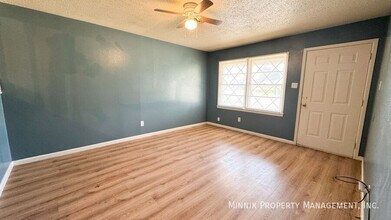 5433 6th St in Lubbock, TX - Building Photo - Building Photo