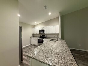 13292 Blytheville Ave in Port Charlotte, FL - Building Photo - Building Photo