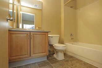 Springfield Meadows in Vancouver, WA - Building Photo - Interior Photo