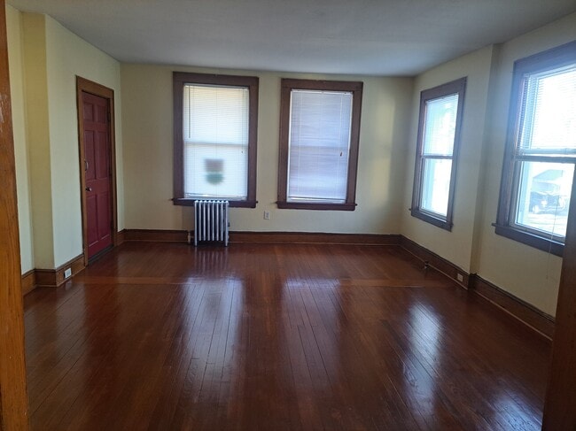 73 Birdsey St, Unit 73 in Bridgeport, CT - Foto de edificio - Building Photo