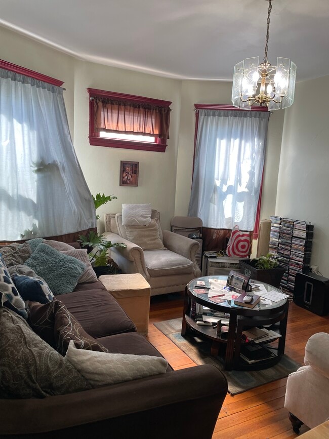 11 Westville Ter, Unit 3b photo'