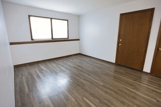 2037 Andrew St SE in Kentwood, MI - Building Photo - Building Photo