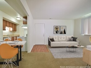 Perry Place Apartments in Grand Blanc, MI - Building Photo - Building Photo