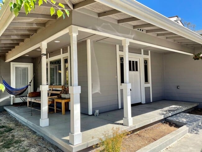 247 Foothill Blvd in San Luis Obispo, CA - Building Photo - Building Photo